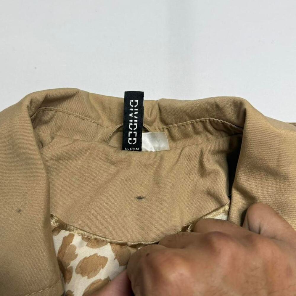 Trench Coat Khaki Button Detail Size (4) Small Going Out Special Occasion Coat - Picture 7 of 7